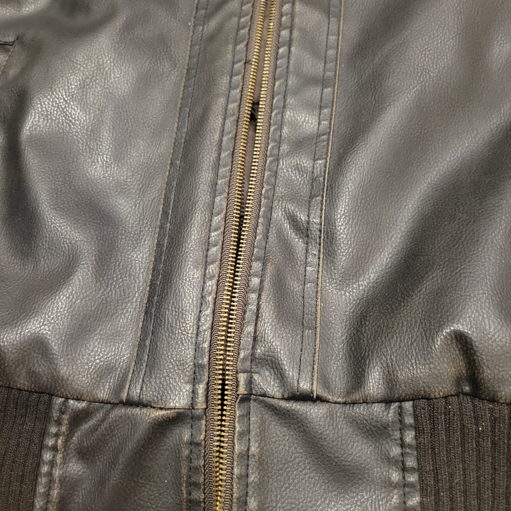 Guess Jacket - Picture 5 of 7